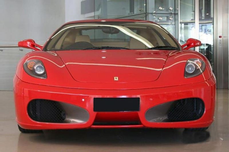 Ferrari 488 GTB for hire in Sydney Airport, New South Wales