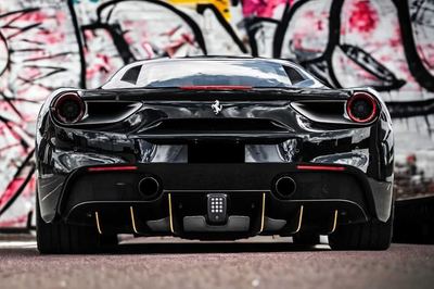 Ferrari 488 GTB — view 2