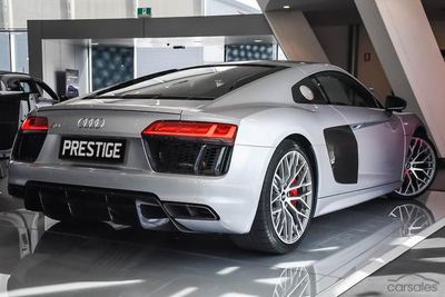 Audi R8 Coupe RWS — view 4