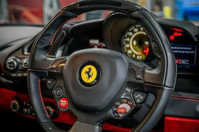 Ferrari 488 GTB — view 4