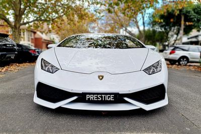 Lamborghini Huracan — view 5