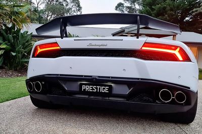 Lamborghini Huracan — view 6